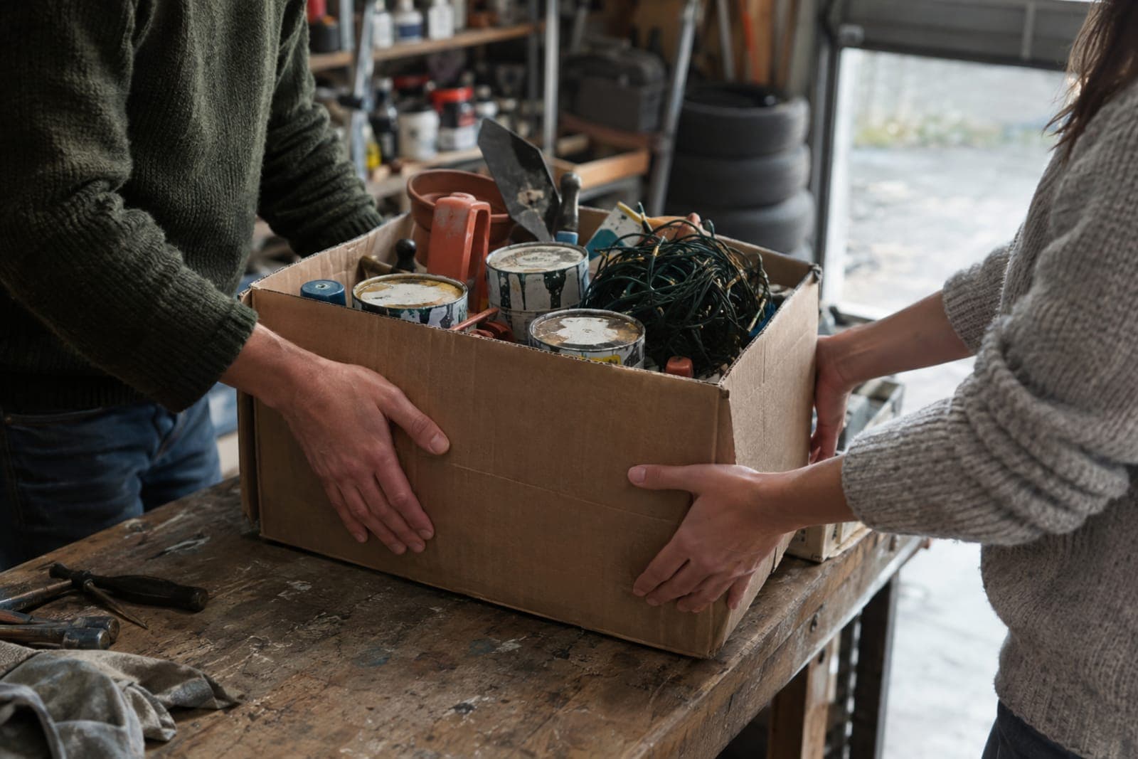 Désencombrer son garage grâce à un box de stockage